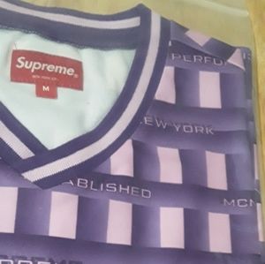 🔥🎁NEW SUPREME Grid Soccer Jersey PURPLE MEDIUM 🔥